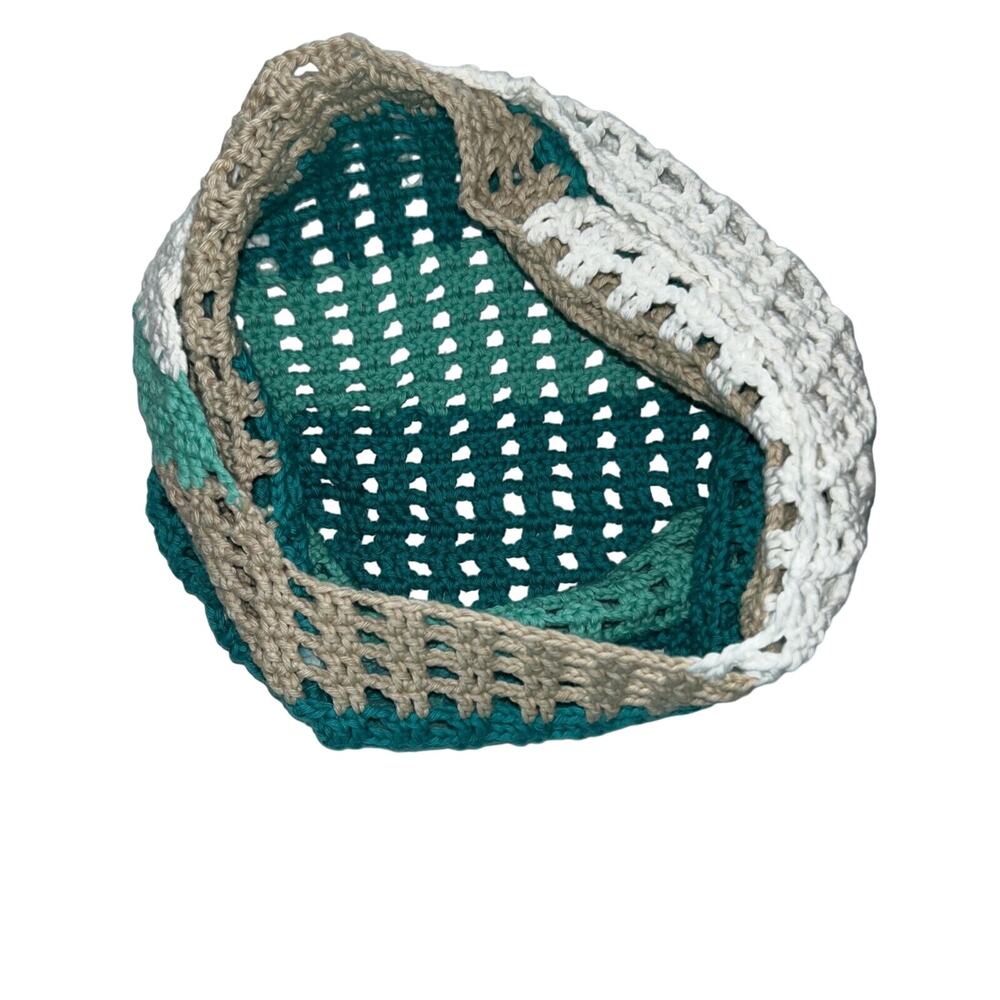 Handmade Crochet Colorblock Willow Shoulder Bag - Picture 3 of 3